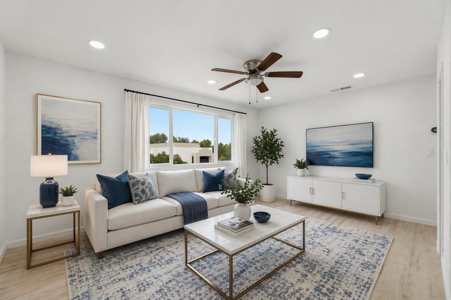 Front Image Thumbnail for ML82043833