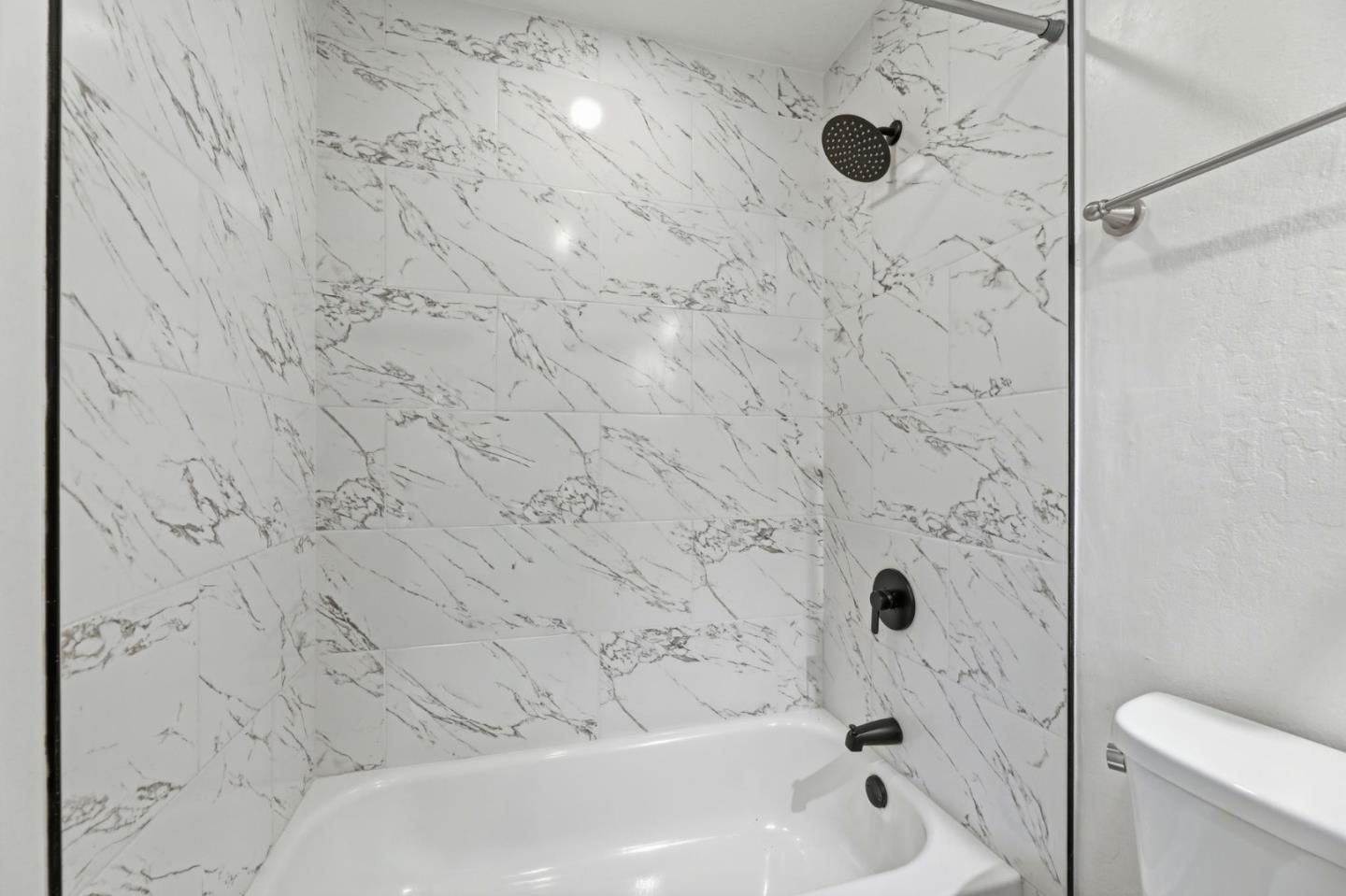 Photo #22: ML82043833 Listing: Photo #22