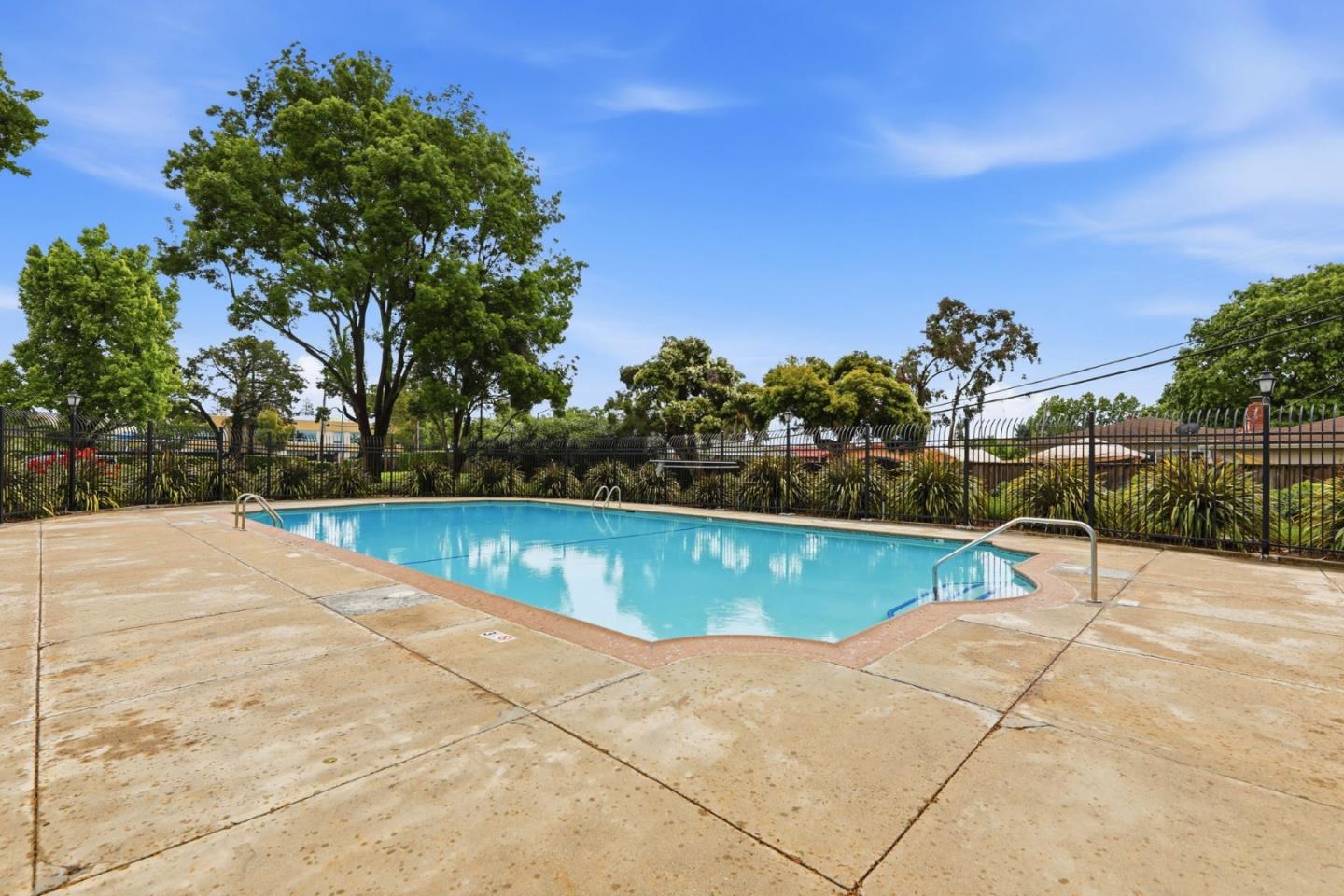 Photo #28: ML82043833 Listing: Photo #28