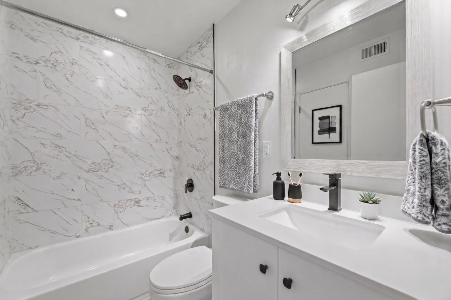 Photo #6: ML82043833 Listing: Photo #6