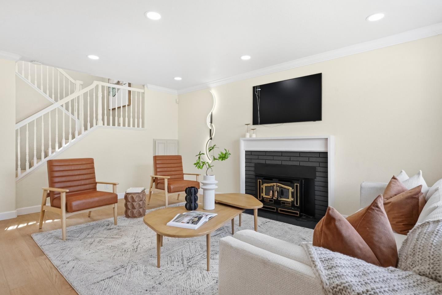 Detail Gallery Image 14 of 53 For 35883 Vinewood St, Newark,  CA 94560 - 3 Beds | 3 Baths