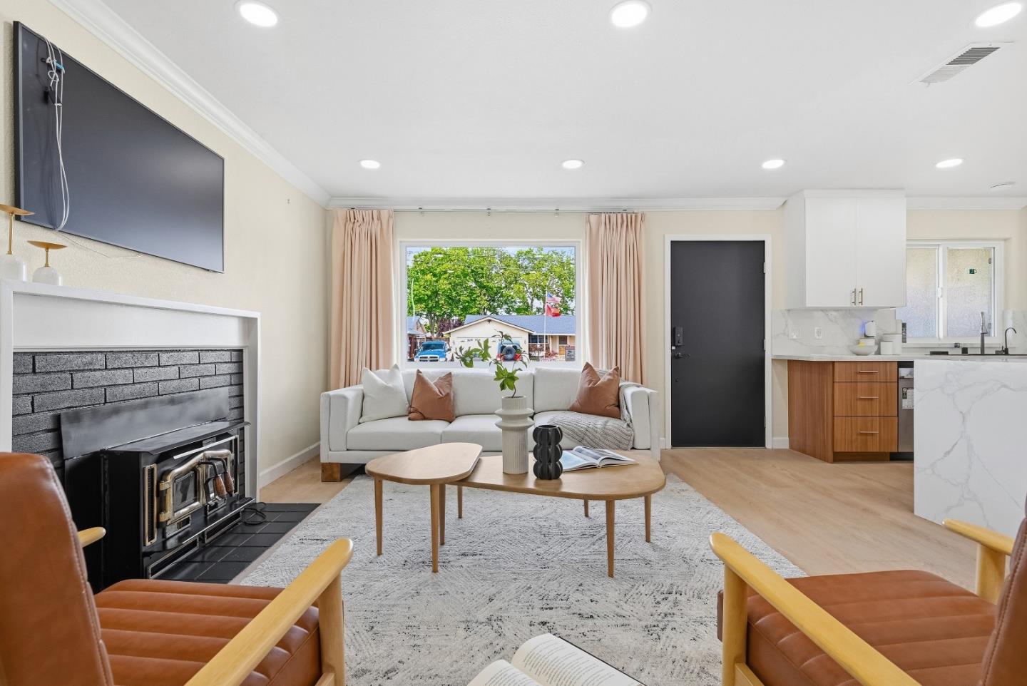 Detail Gallery Image 15 of 53 For 35883 Vinewood St, Newark,  CA 94560 - 3 Beds | 3 Baths