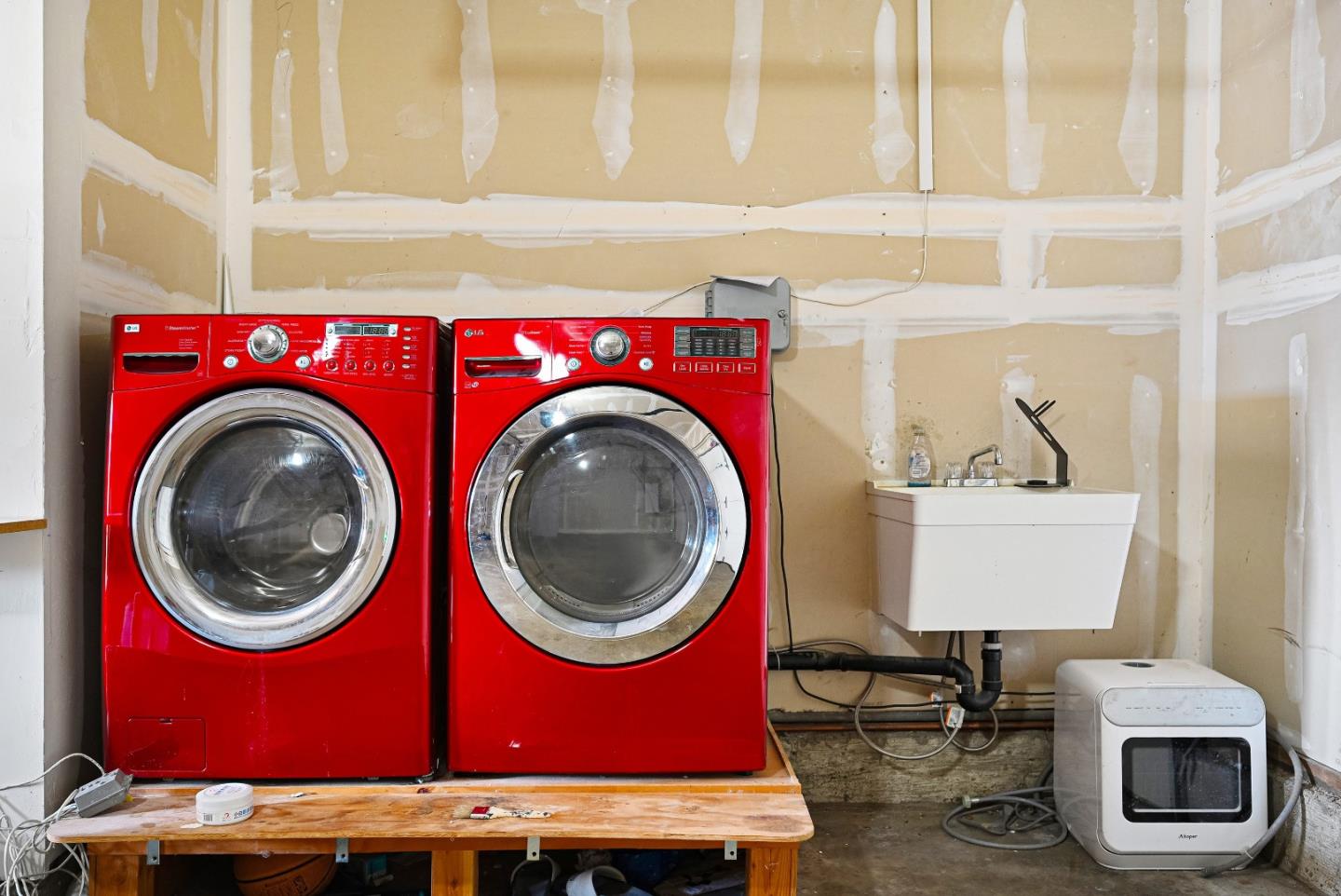 Detail Gallery Image 34 of 53 For 35883 Vinewood St, Newark,  CA 94560 - 3 Beds | 3 Baths