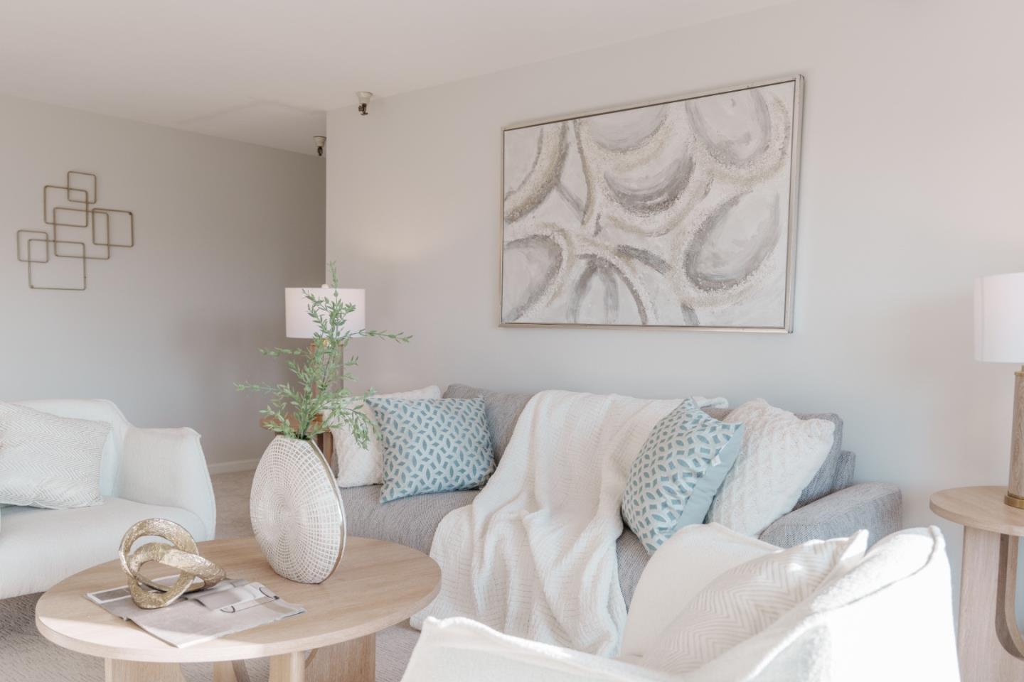 Photo #2: ML82043837 Listing: Photo #2