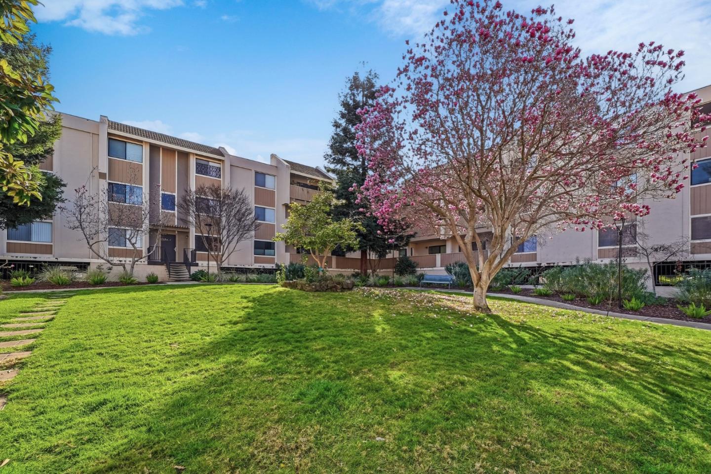 Photo #27: ML82043837 Listing: Photo #27