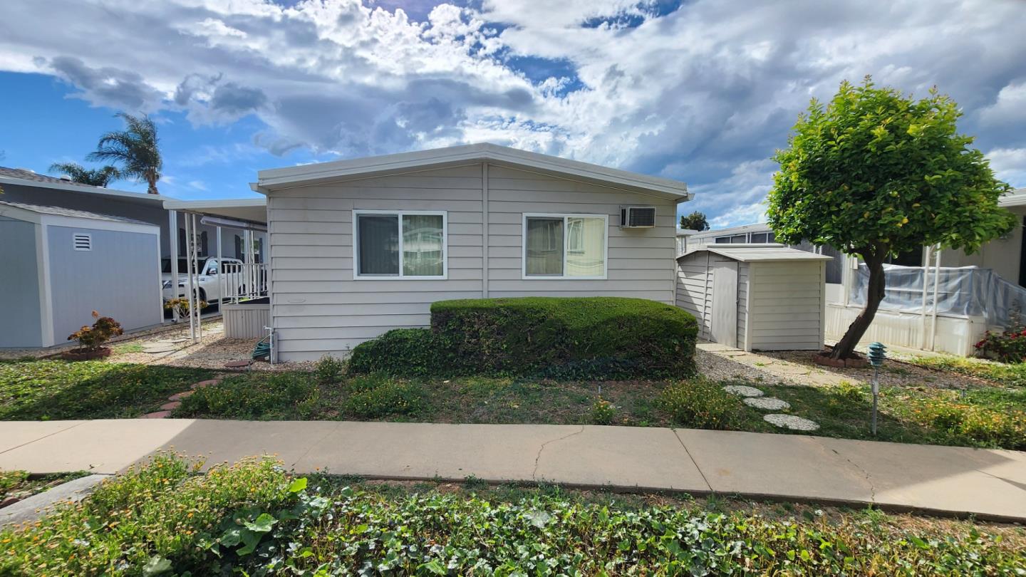 Detail Gallery Image 3 of 15 For 5450 Monterey Rd #77,  San Jose,  CA 95111 - 2 Beds | 2 Baths