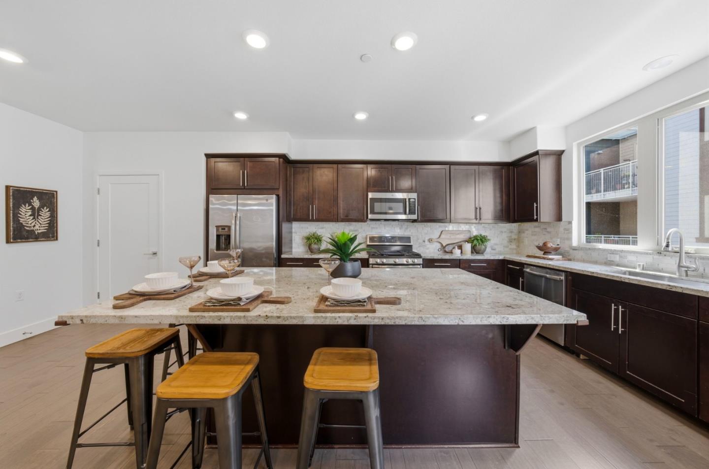 Photo #5: ML82043841 Listing: Photo #5