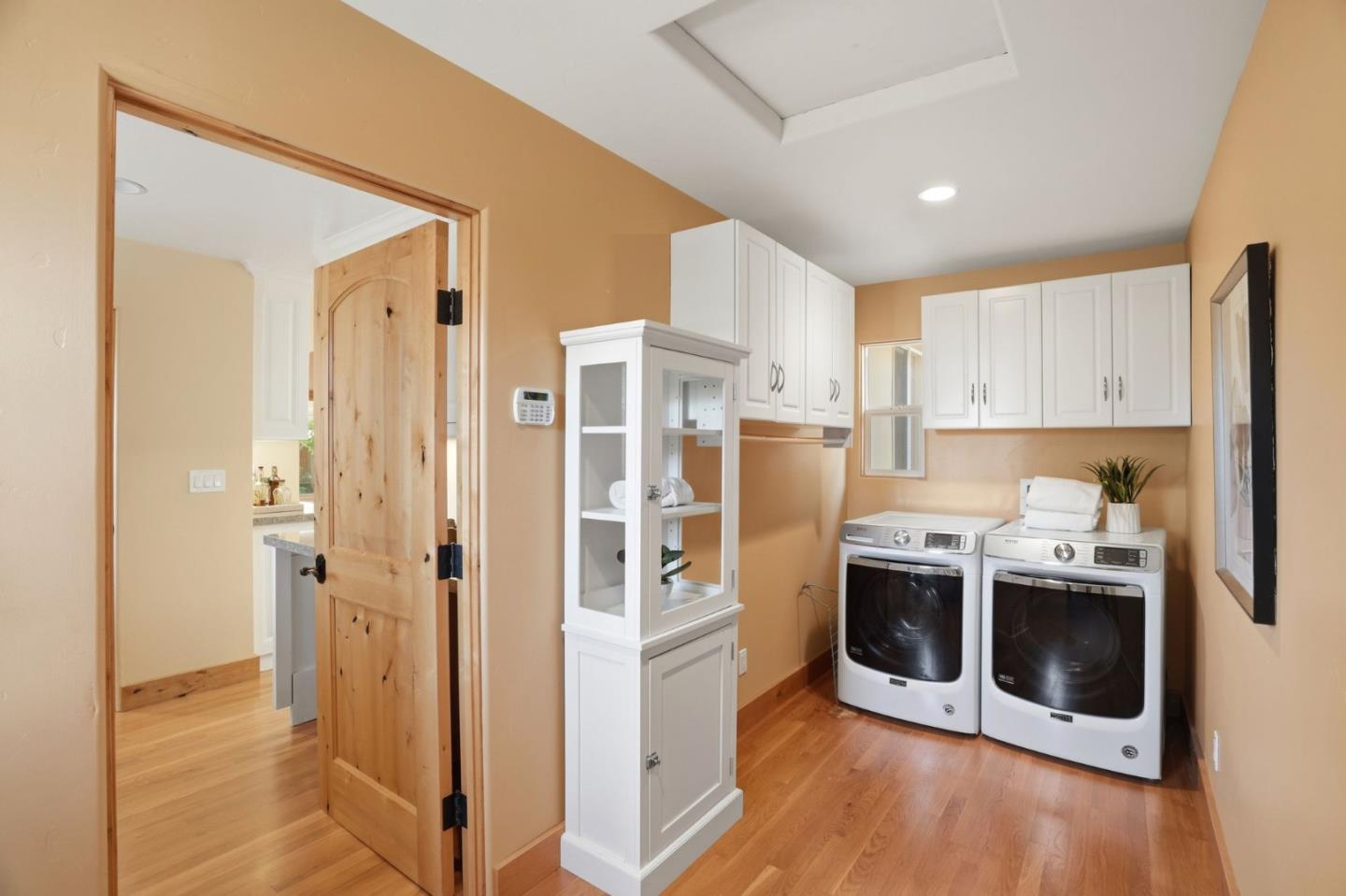 Detail Gallery Image 29 of 72 For 17660 Vineland Ave, Monte Sereno,  CA 95030 - 4 Beds | 3/1 Baths