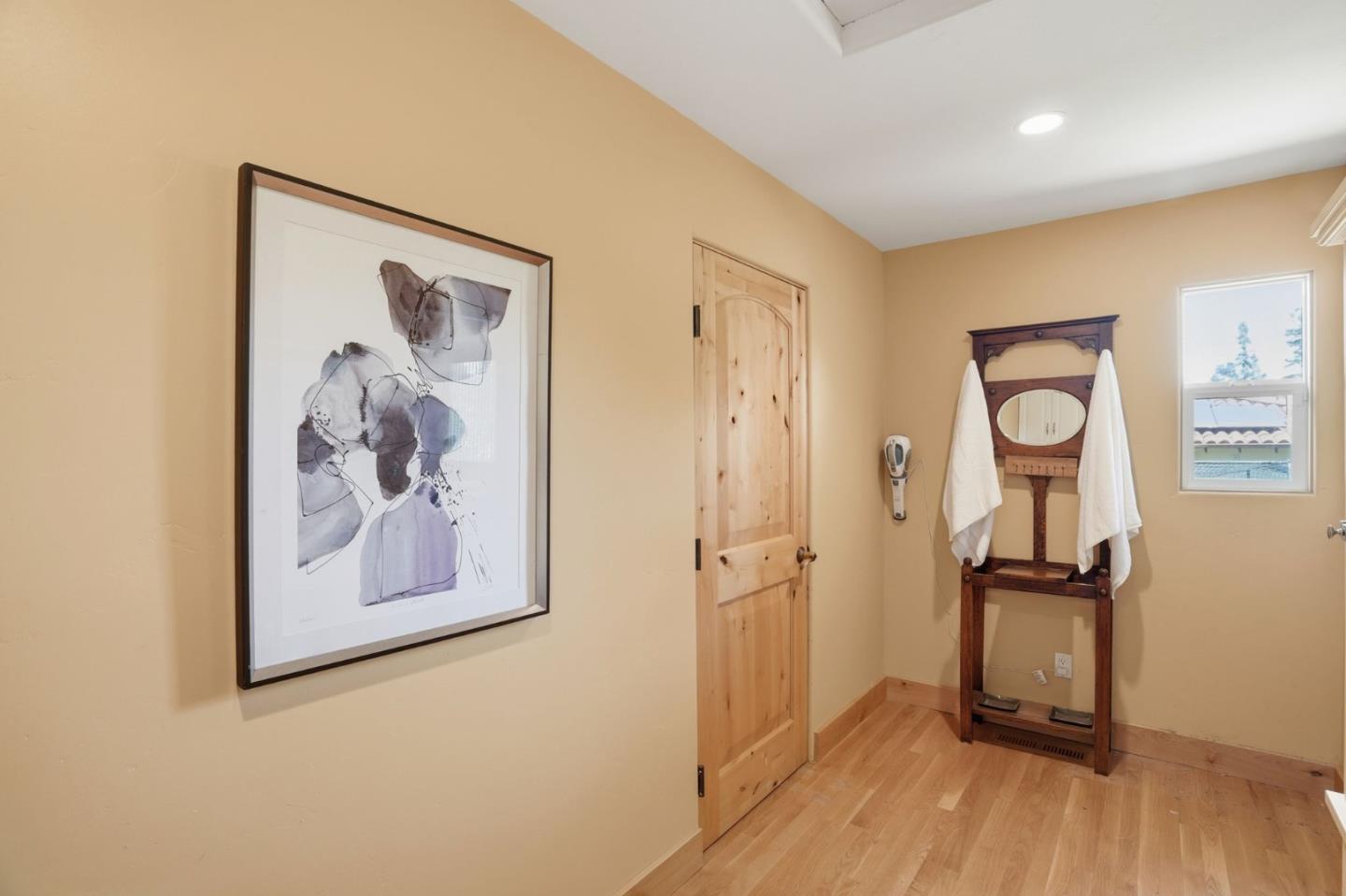 Detail Gallery Image 30 of 72 For 17660 Vineland Ave, Monte Sereno,  CA 95030 - 4 Beds | 3/1 Baths