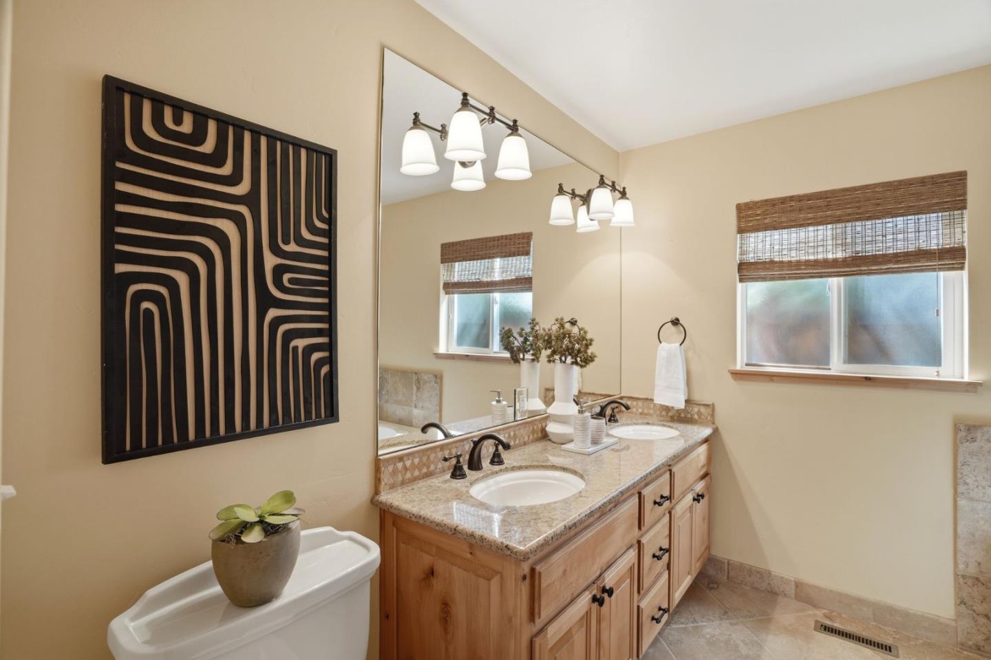 Detail Gallery Image 35 of 72 For 17660 Vineland Ave, Monte Sereno,  CA 95030 - 4 Beds | 3/1 Baths