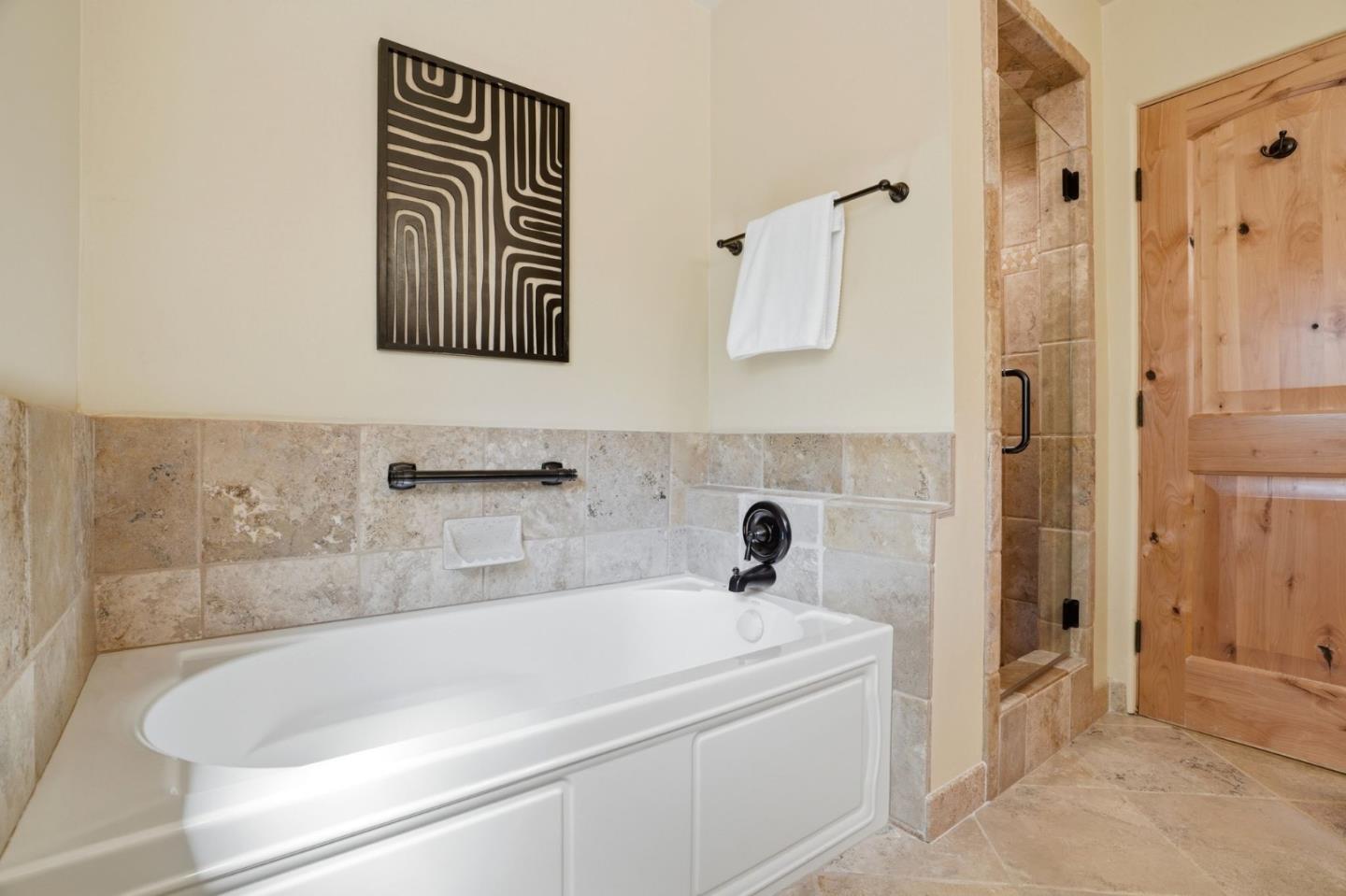 Detail Gallery Image 36 of 72 For 17660 Vineland Ave, Monte Sereno,  CA 95030 - 4 Beds | 3/1 Baths