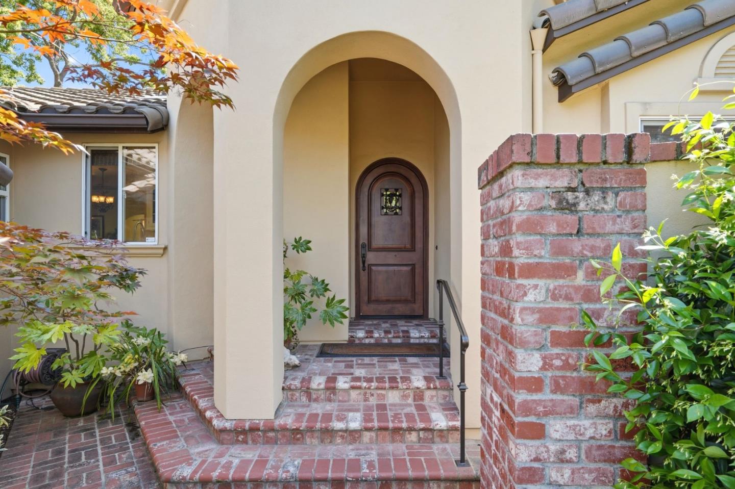 Detail Gallery Image 4 of 72 For 17660 Vineland Ave, Monte Sereno,  CA 95030 - 4 Beds | 3/1 Baths