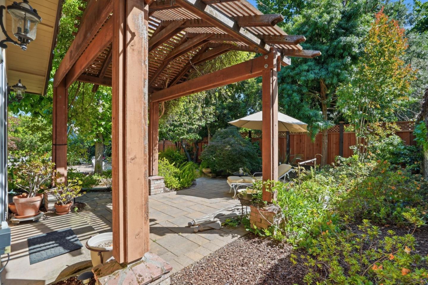 Detail Gallery Image 51 of 72 For 17660 Vineland Ave, Monte Sereno,  CA 95030 - 4 Beds | 3/1 Baths