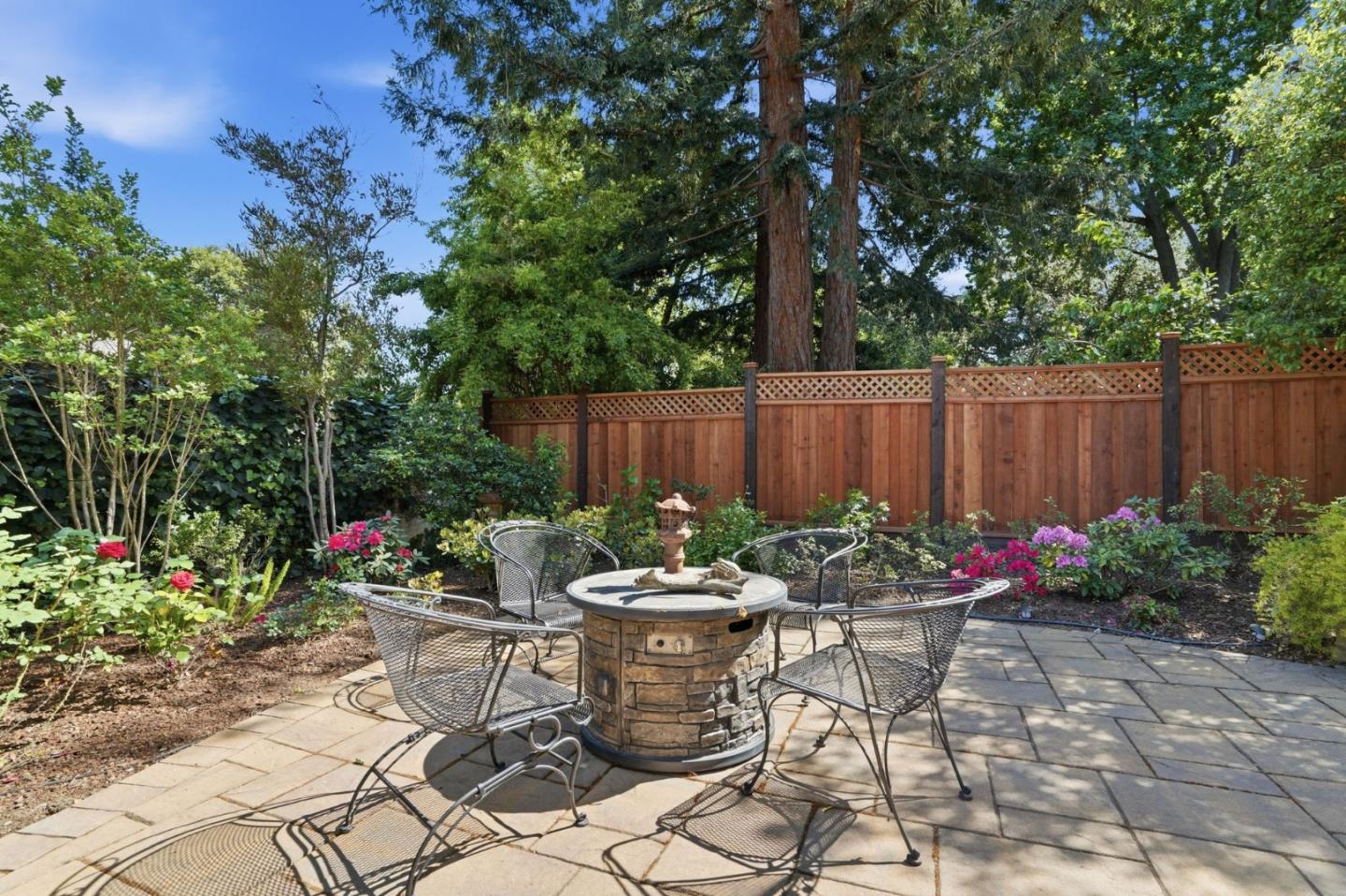 Detail Gallery Image 58 of 72 For 17660 Vineland Ave, Monte Sereno,  CA 95030 - 4 Beds | 3/1 Baths