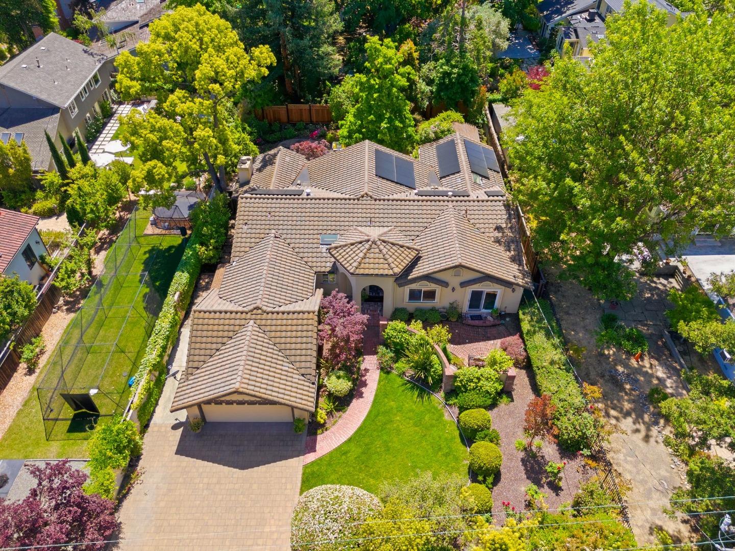 Detail Gallery Image 61 of 72 For 17660 Vineland Ave, Monte Sereno,  CA 95030 - 4 Beds | 3/1 Baths