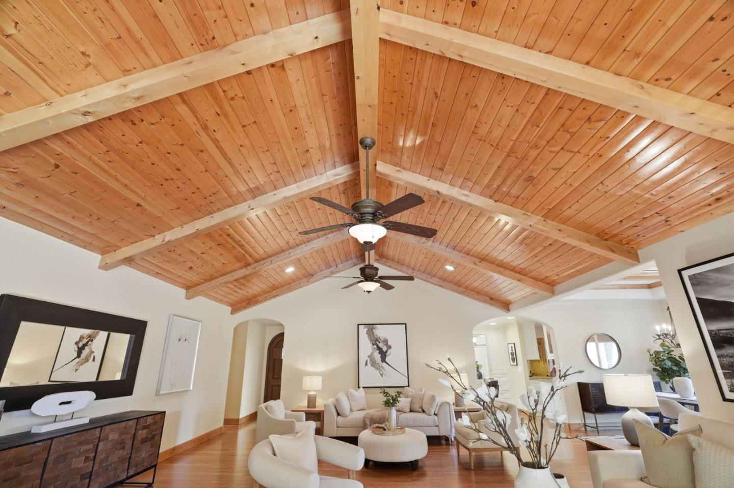 Detail Gallery Image 8 of 72 For 17660 Vineland Ave, Monte Sereno,  CA 95030 - 4 Beds | 3/1 Baths