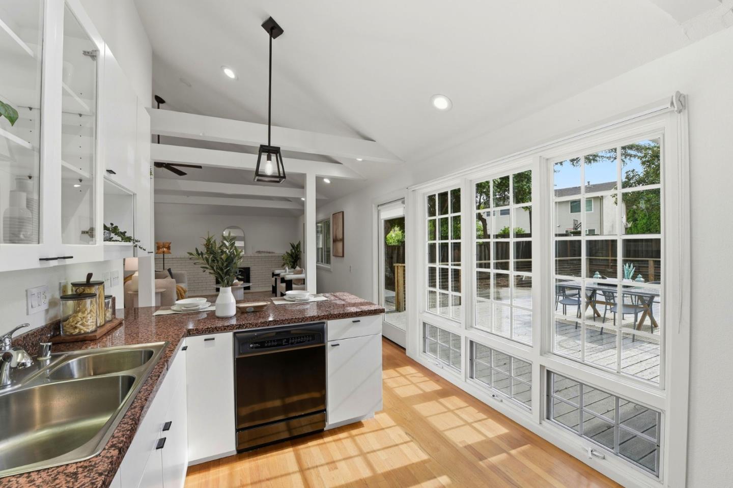 Detail Gallery Image 13 of 44 For 7027 Brooktree Way, San Jose,  CA 95120 - 4 Beds | 2 Baths