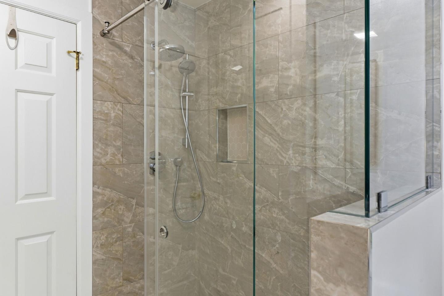 Detail Gallery Image 21 of 44 For 7027 Brooktree Way, San Jose,  CA 95120 - 4 Beds | 2 Baths