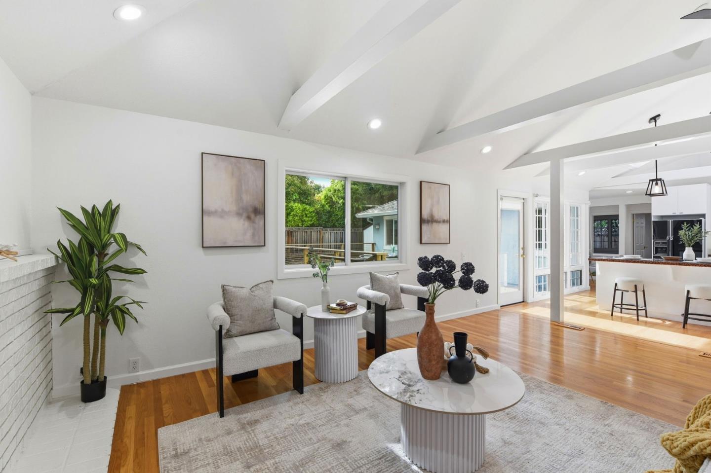 Detail Gallery Image 9 of 44 For 7027 Brooktree Way, San Jose,  CA 95120 - 4 Beds | 2 Baths