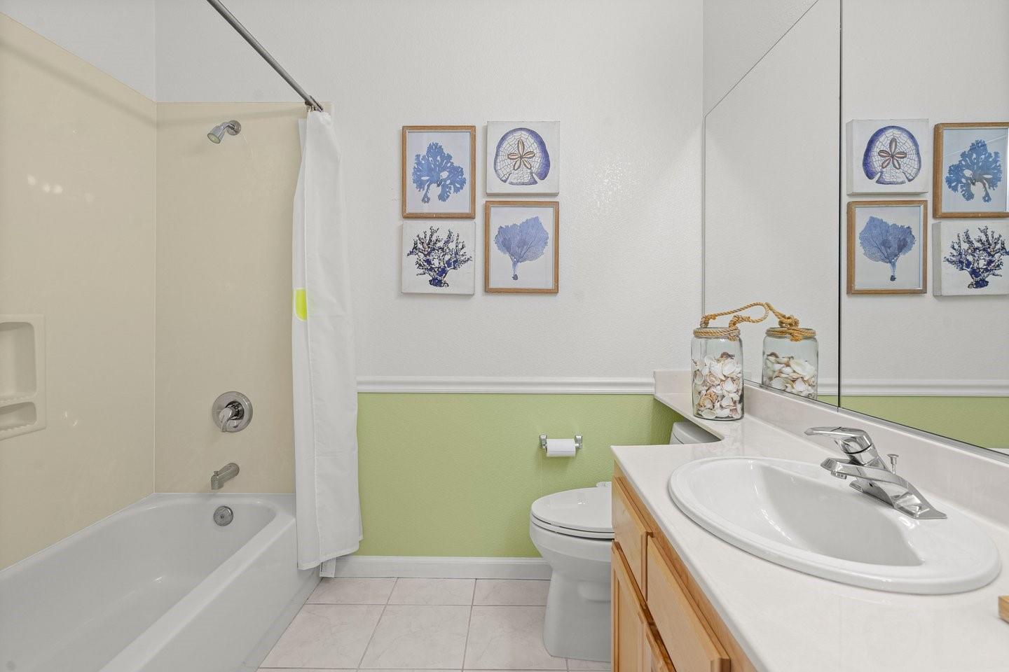 Detail Gallery Image 31 of 42 For 886 Canoas Creek Cir, San Jose,  CA 95136 - 3 Beds | 2/1 Baths