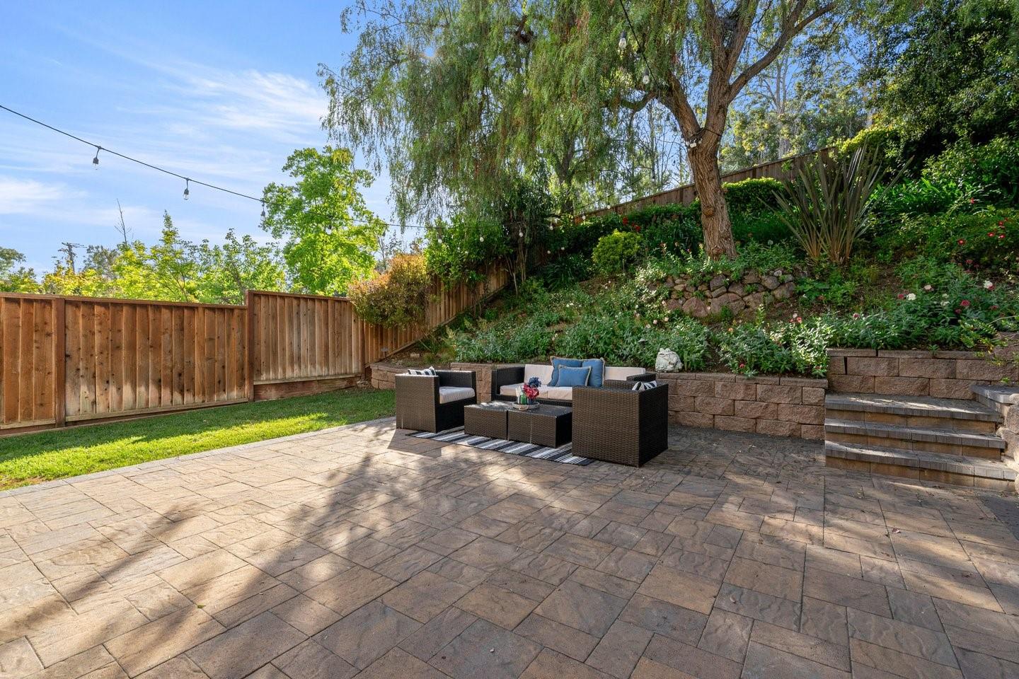 Detail Gallery Image 38 of 42 For 886 Canoas Creek Cir, San Jose,  CA 95136 - 3 Beds | 2/1 Baths