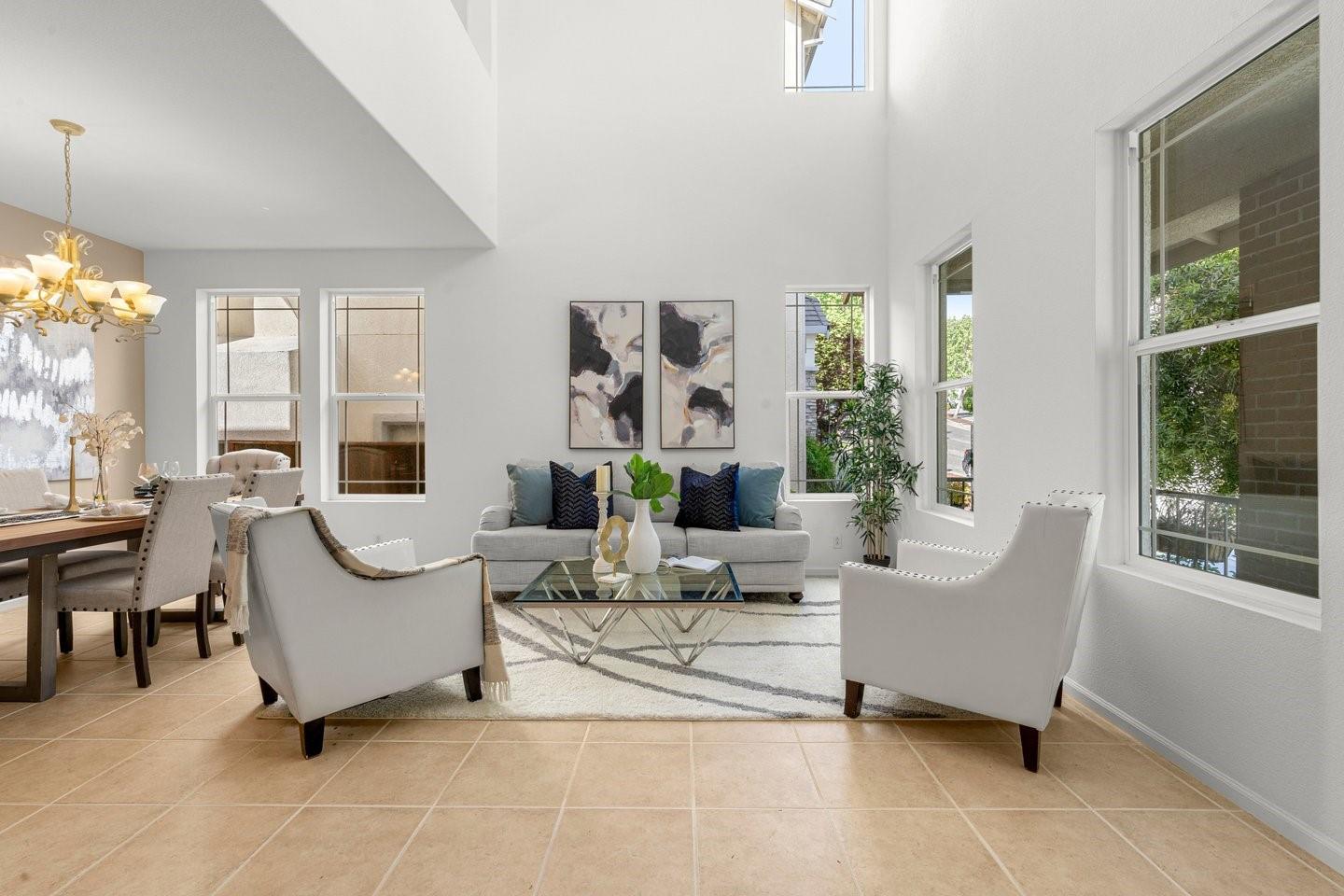 Detail Gallery Image 6 of 42 For 886 Canoas Creek Cir, San Jose,  CA 95136 - 3 Beds | 2/1 Baths