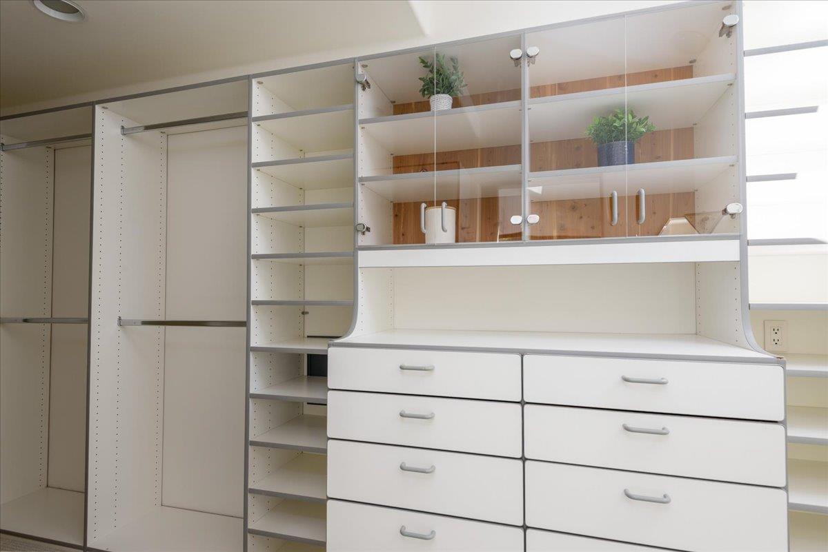 Detail Gallery Image 20 of 58 For 90 Hayfields Rd, Portola Valley,  CA 94028 - 6 Beds | 3/1 Baths