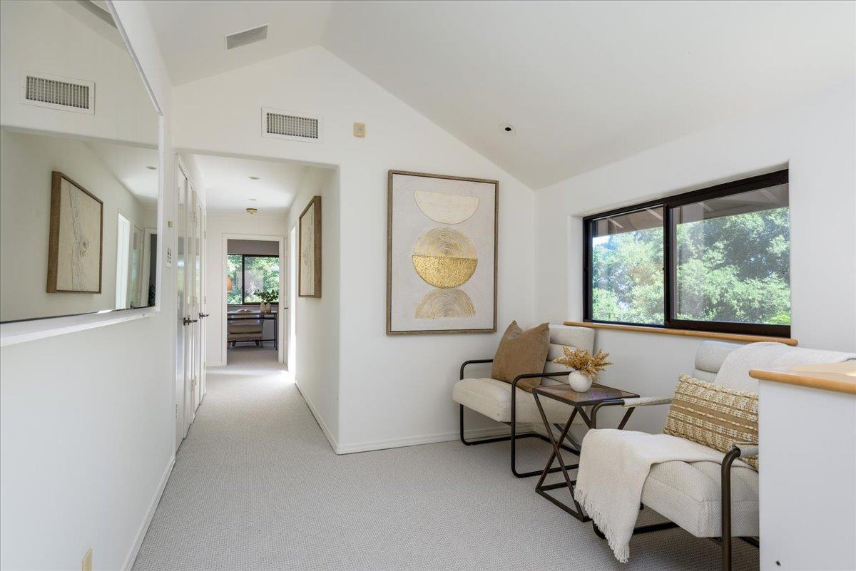 Detail Gallery Image 35 of 58 For 90 Hayfields Rd, Portola Valley,  CA 94028 - 6 Beds | 3/1 Baths