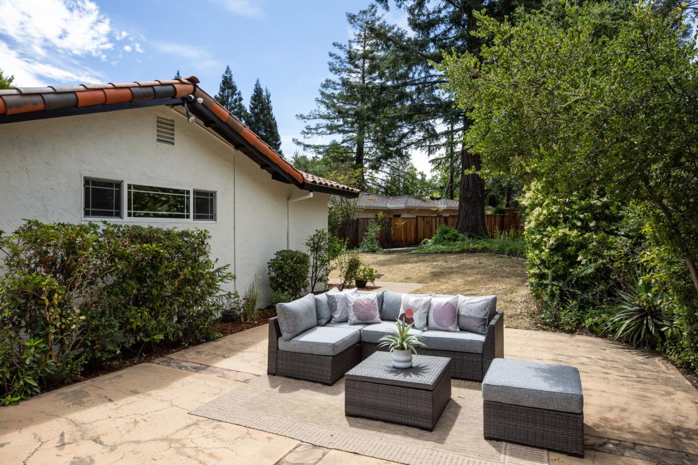 Detail Gallery Image 29 of 33 For 20391 Wolcot Way, Saratoga,  CA 95070 - 4 Beds | 3 Baths