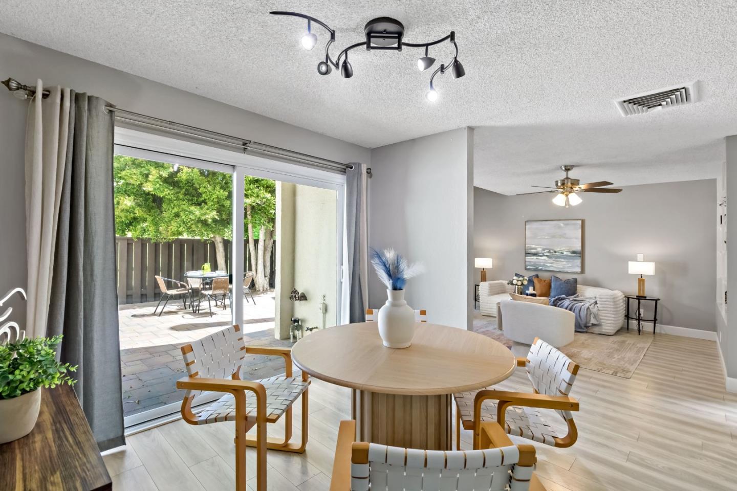 Detail Gallery Image 15 of 51 For 1760 Shady Creek Ct, San Jose,  CA 95148 - 3 Beds | 2/1 Baths