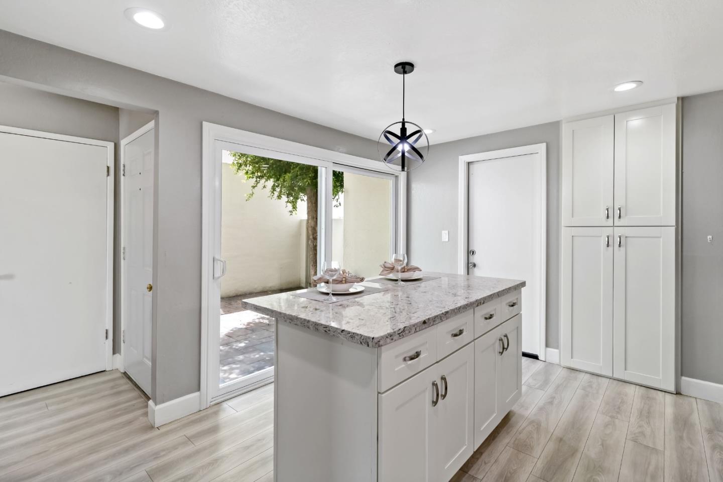 Detail Gallery Image 20 of 51 For 1760 Shady Creek Ct, San Jose,  CA 95148 - 3 Beds | 2/1 Baths