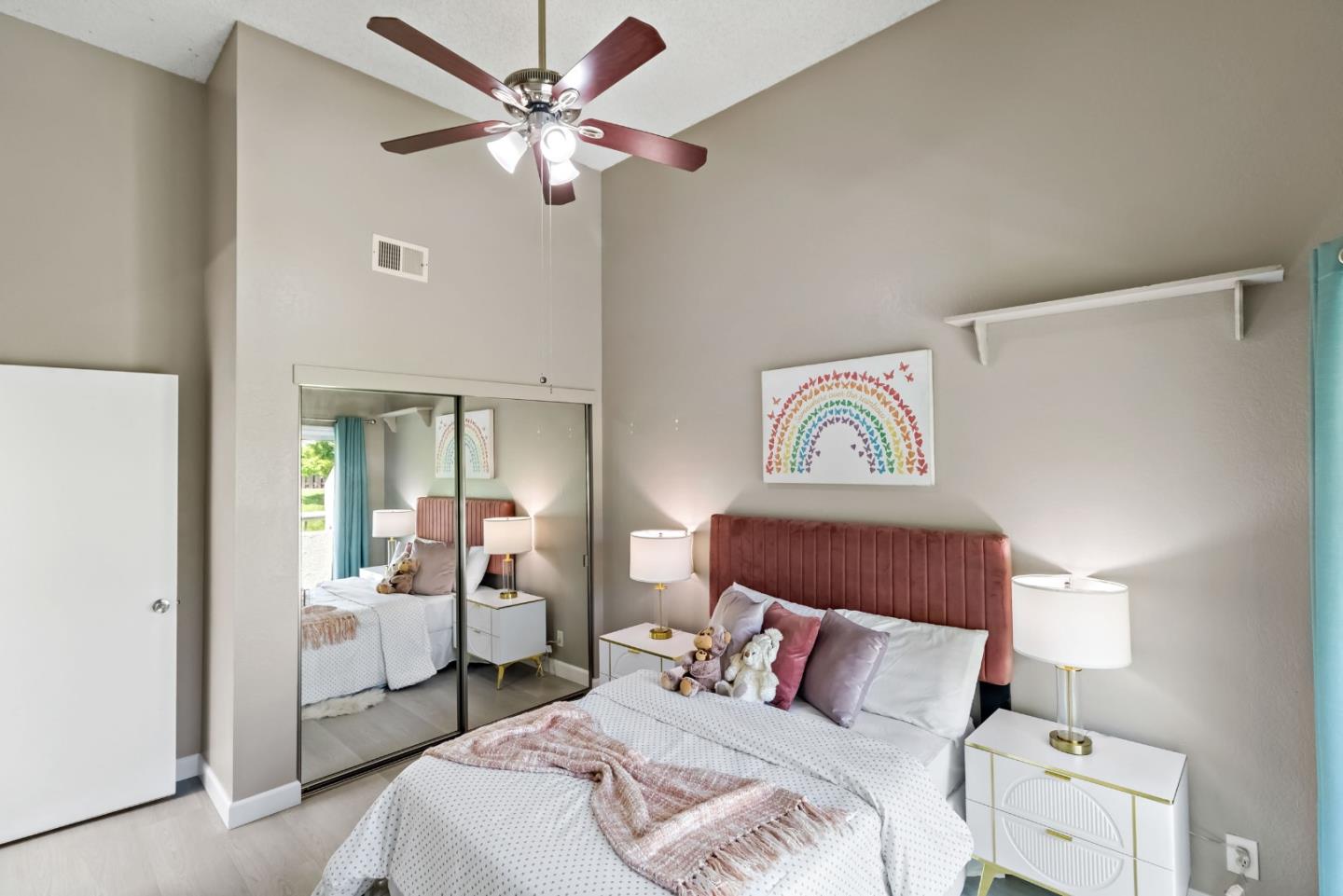 Detail Gallery Image 34 of 51 For 1760 Shady Creek Ct, San Jose,  CA 95148 - 3 Beds | 2/1 Baths