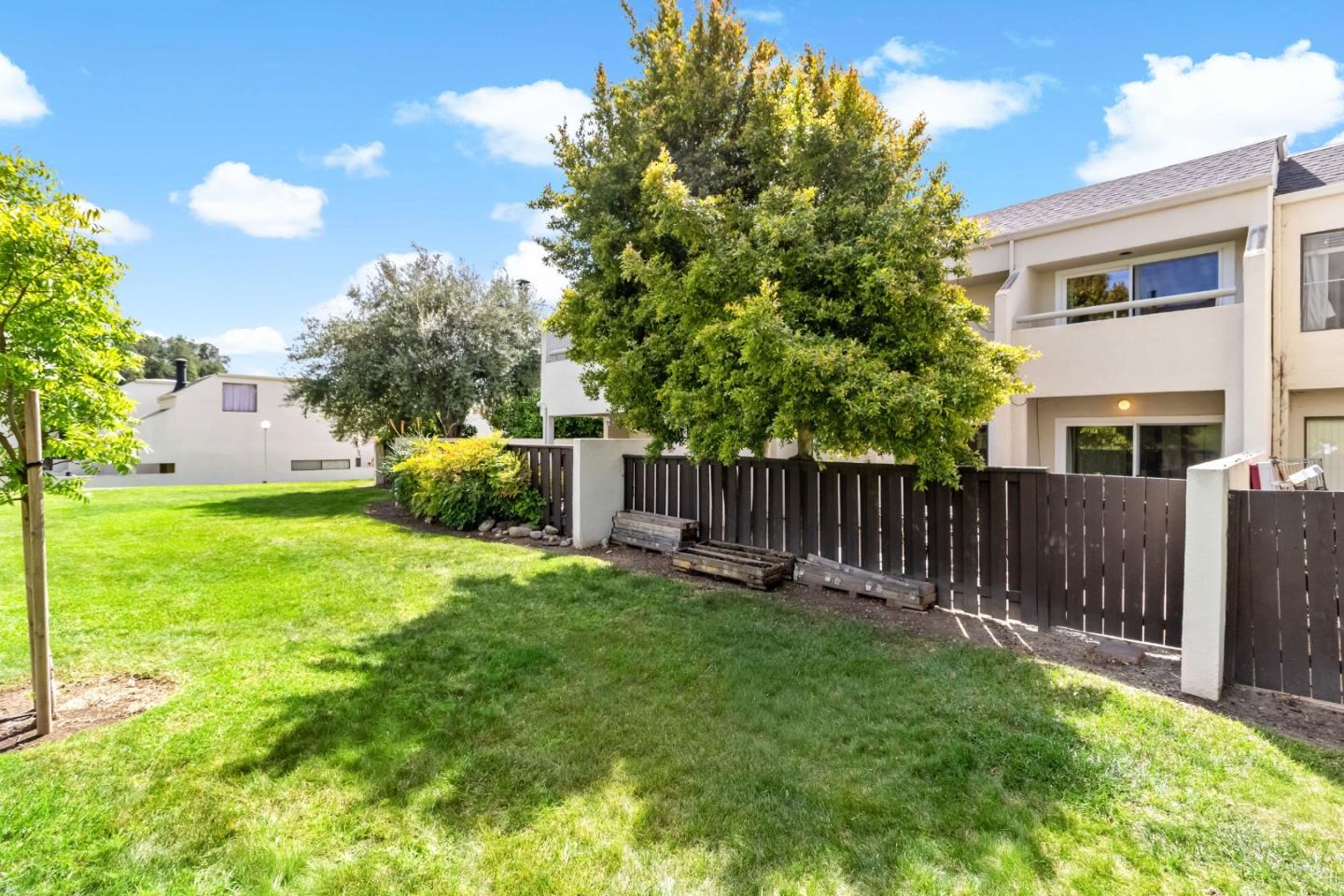 Detail Gallery Image 46 of 51 For 1760 Shady Creek Ct, San Jose,  CA 95148 - 3 Beds | 2/1 Baths