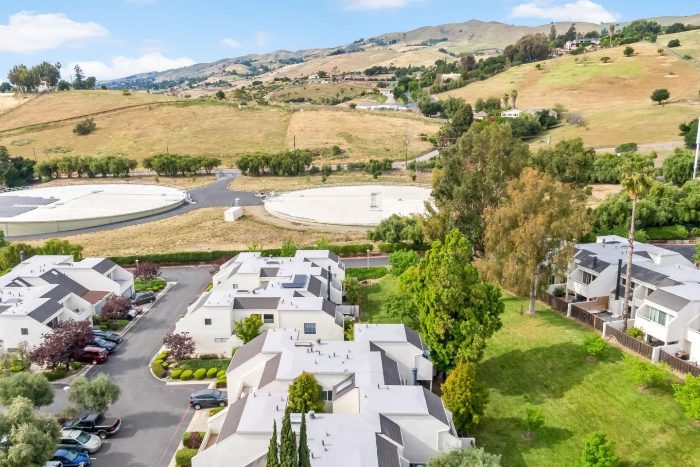 Detail Gallery Image 50 of 51 For 1760 Shady Creek Ct, San Jose,  CA 95148 - 3 Beds | 2/1 Baths