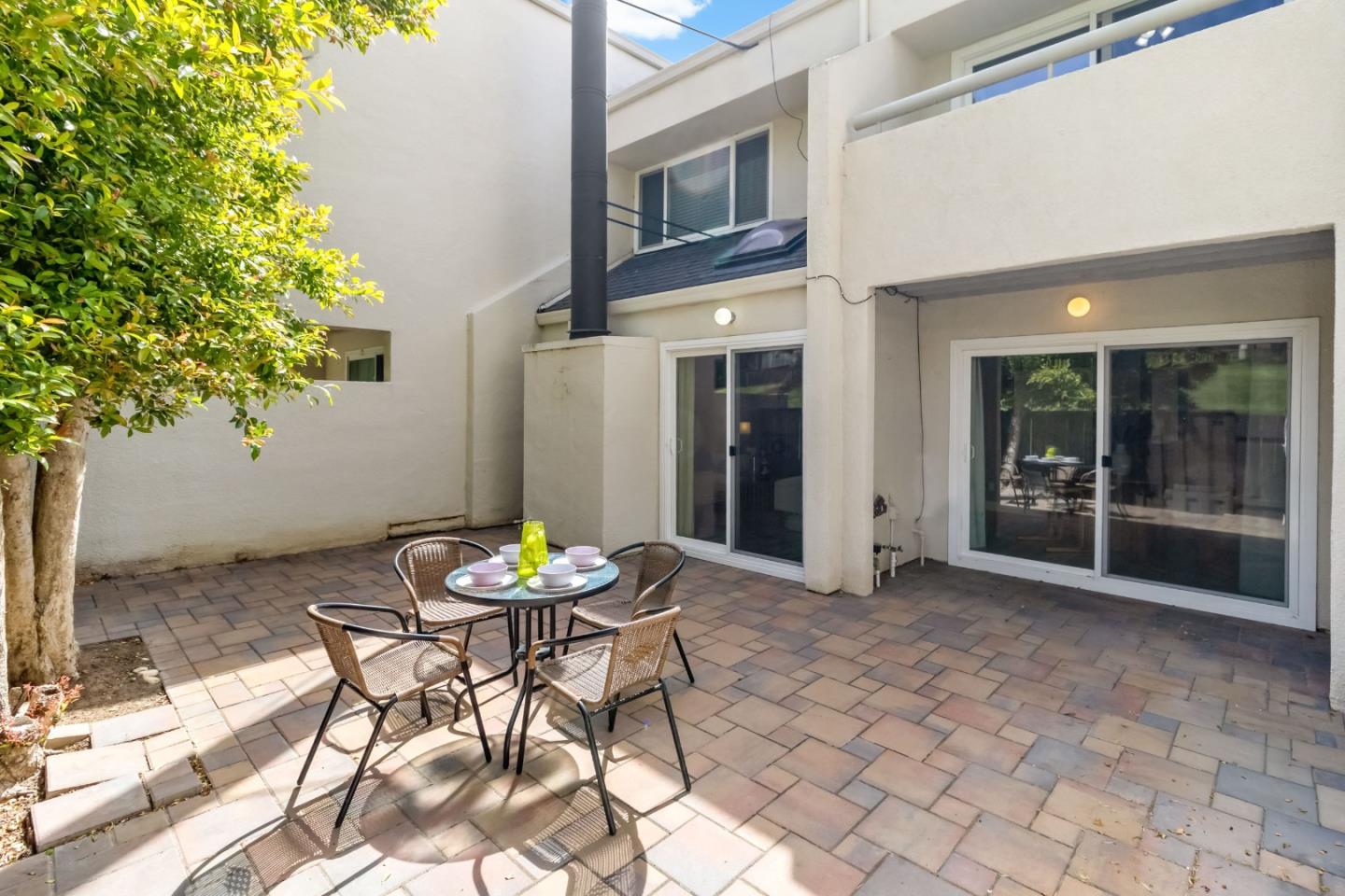 Detail Gallery Image 7 of 51 For 1760 Shady Creek Ct, San Jose,  CA 95148 - 3 Beds | 2/1 Baths