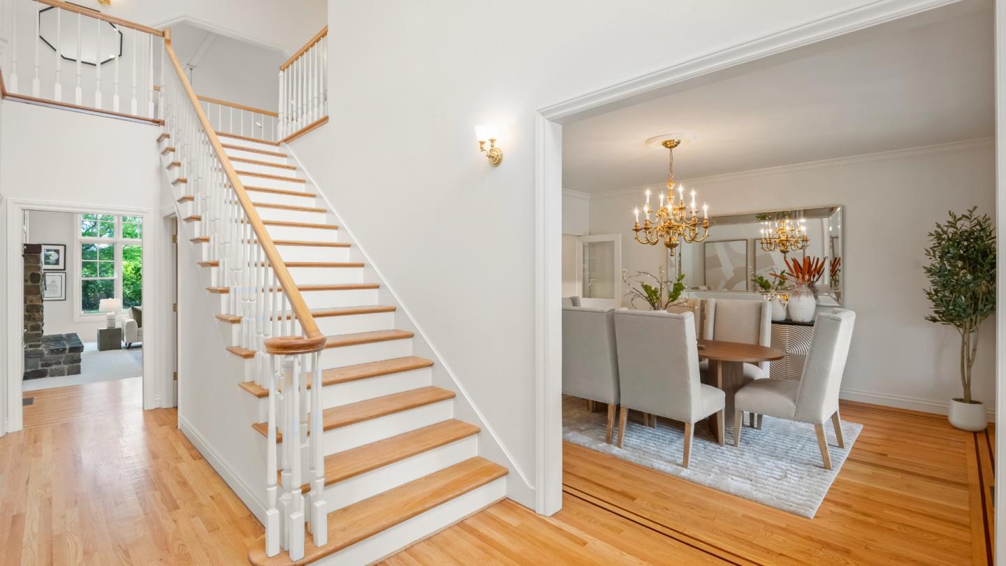 Detail Gallery Image 13 of 57 For 16255 Short Rd, Los Gatos,  CA 95032 - 4 Beds | 4 Baths