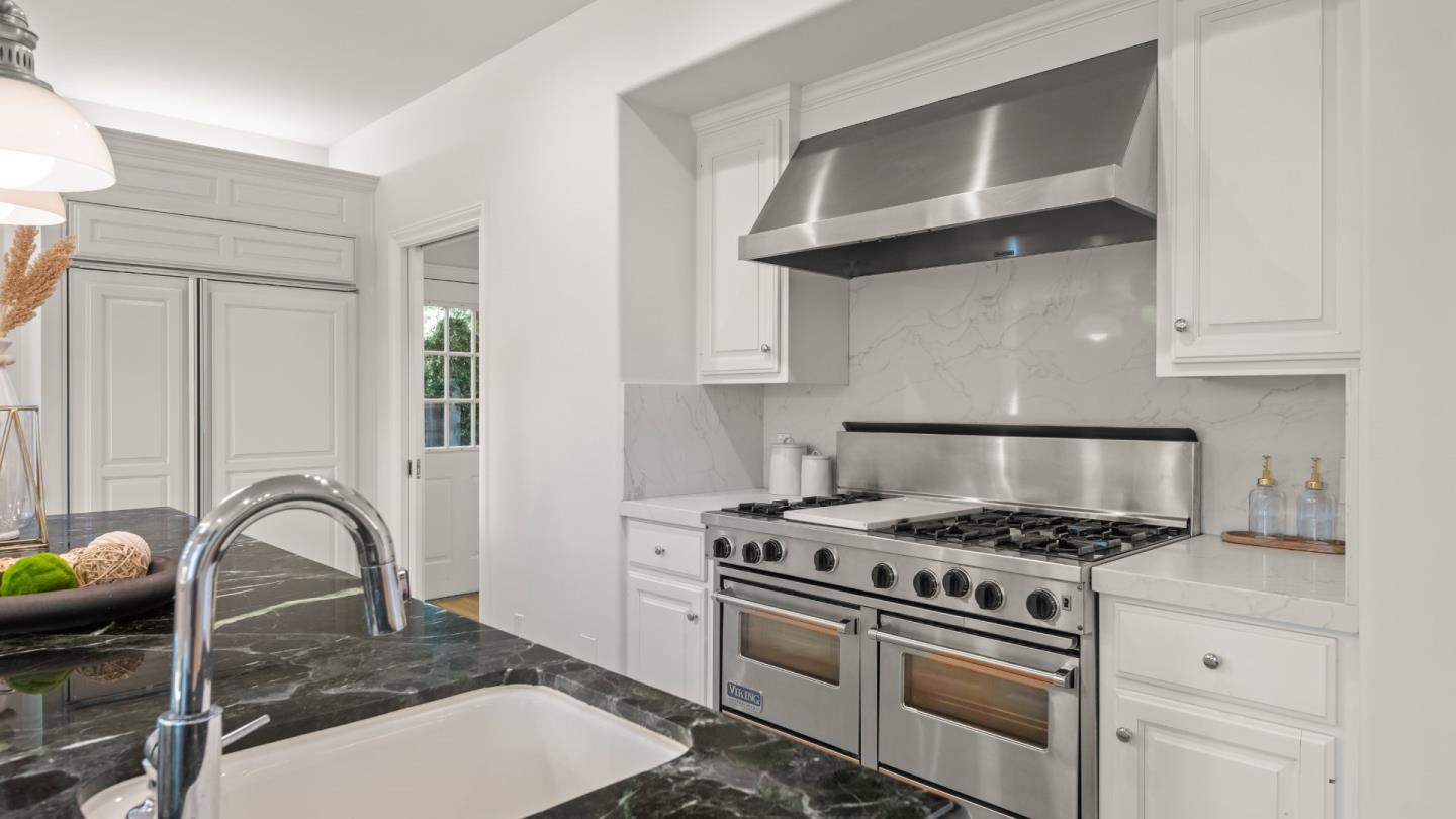 Detail Gallery Image 22 of 57 For 16255 Short Rd, Los Gatos,  CA 95032 - 4 Beds | 4 Baths