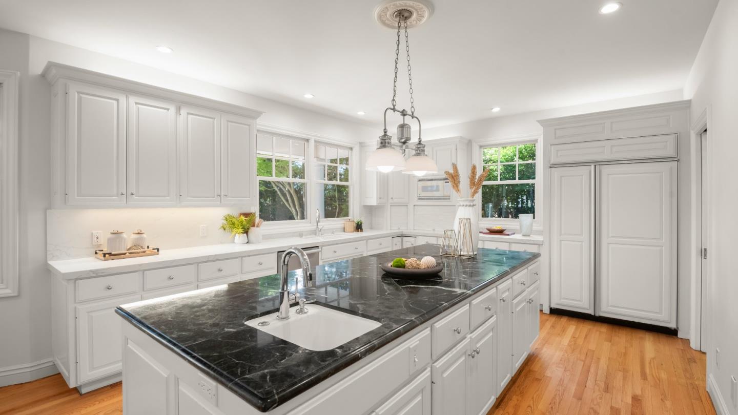 Detail Gallery Image 23 of 57 For 16255 Short Rd, Los Gatos,  CA 95032 - 4 Beds | 4 Baths