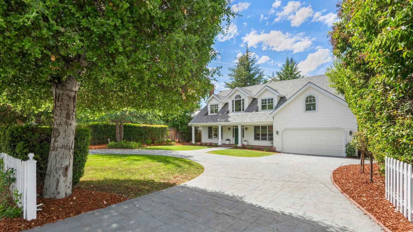 Detail Gallery Image 5 of 57 For 16255 Short Rd, Los Gatos,  CA 95032 - 4 Beds | 4 Baths