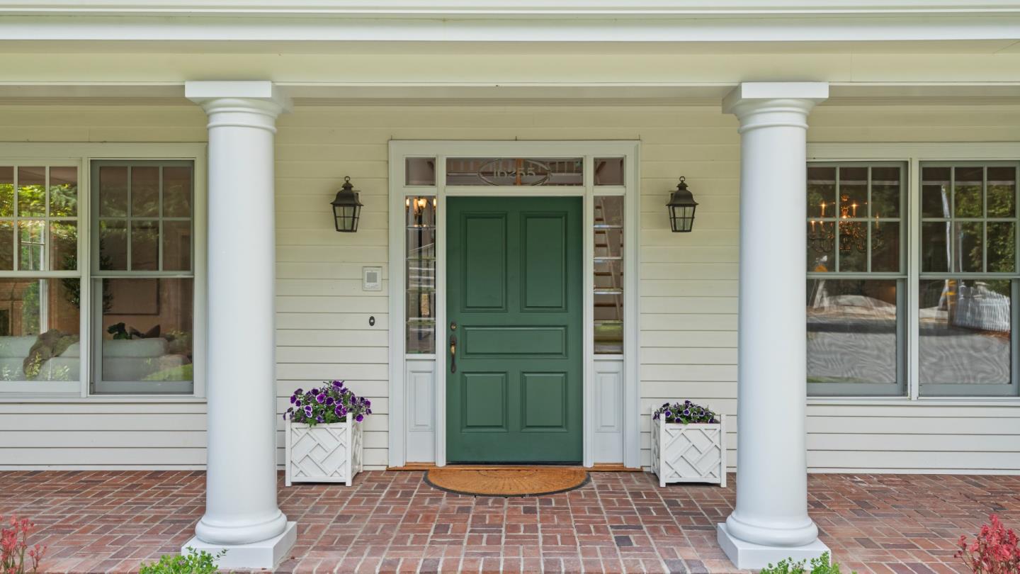 Detail Gallery Image 7 of 57 For 16255 Short Rd, Los Gatos,  CA 95032 - 4 Beds | 4 Baths