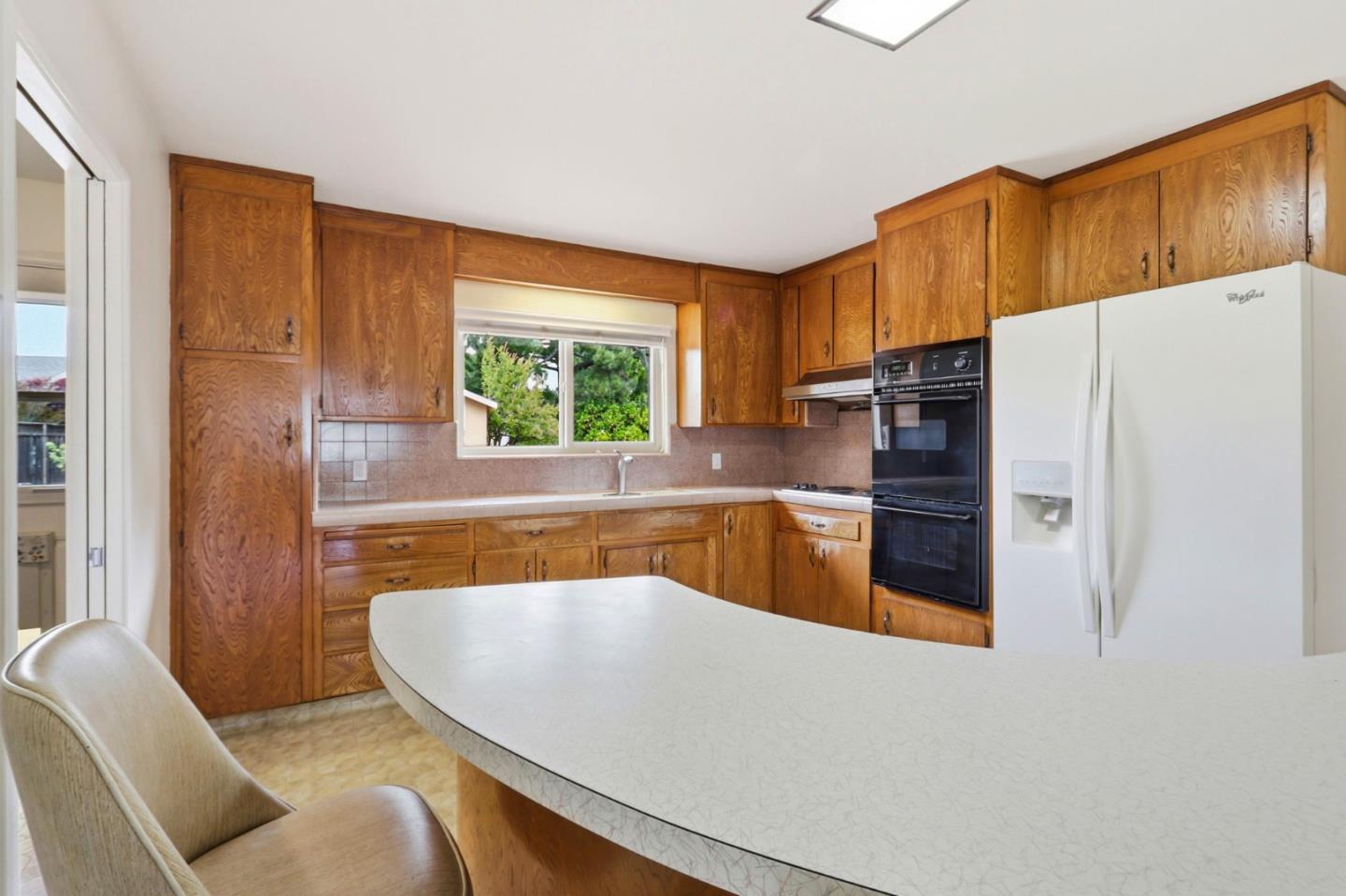 Detail Gallery Image 16 of 50 For 14701 Charmeran Ave, San Jose,  CA 95124 - 4 Beds | 2 Baths