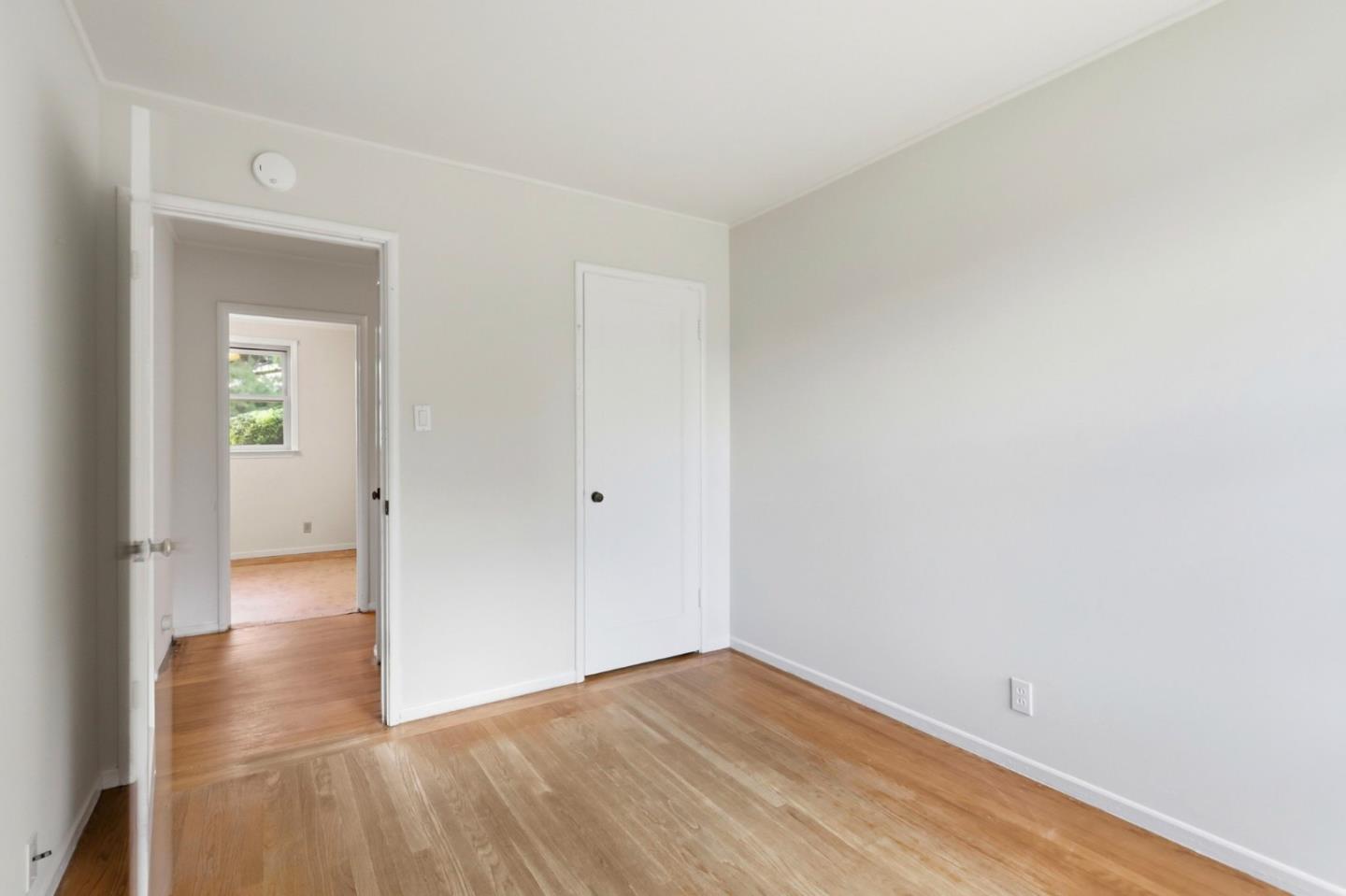 Detail Gallery Image 22 of 50 For 14701 Charmeran Ave, San Jose,  CA 95124 - 4 Beds | 2 Baths