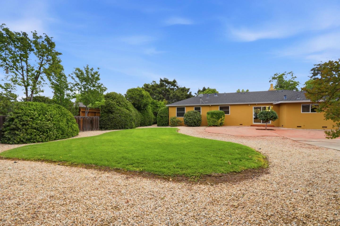 Detail Gallery Image 41 of 50 For 14701 Charmeran Ave, San Jose,  CA 95124 - 4 Beds | 2 Baths