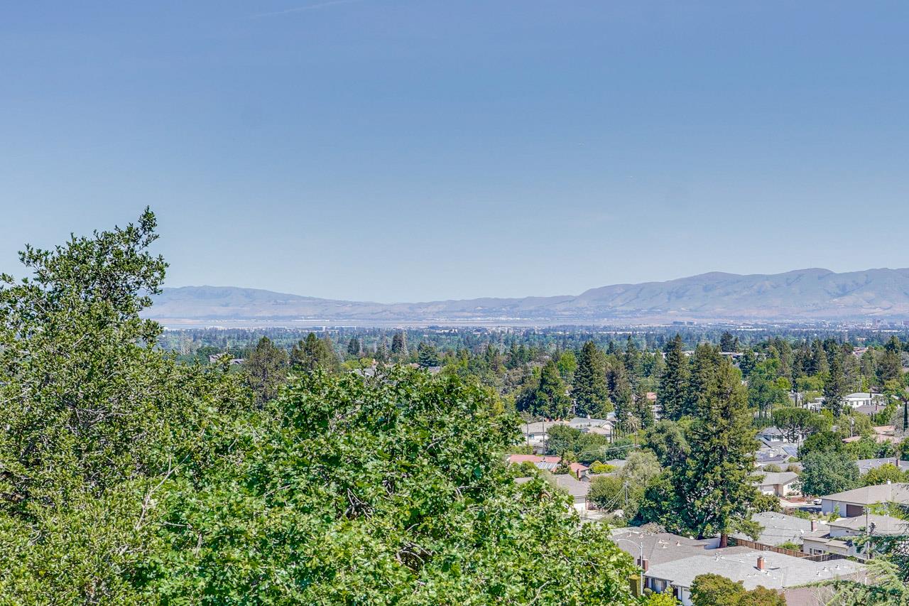 Detail Gallery Image 101 of 102 For 10376 Avenida Ln, Cupertino,  CA 95014 - 5 Beds | 3/2 Baths