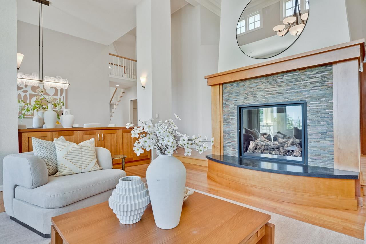 Detail Gallery Image 18 of 102 For 10376 Avenida Ln, Cupertino,  CA 95014 - 5 Beds | 3/2 Baths