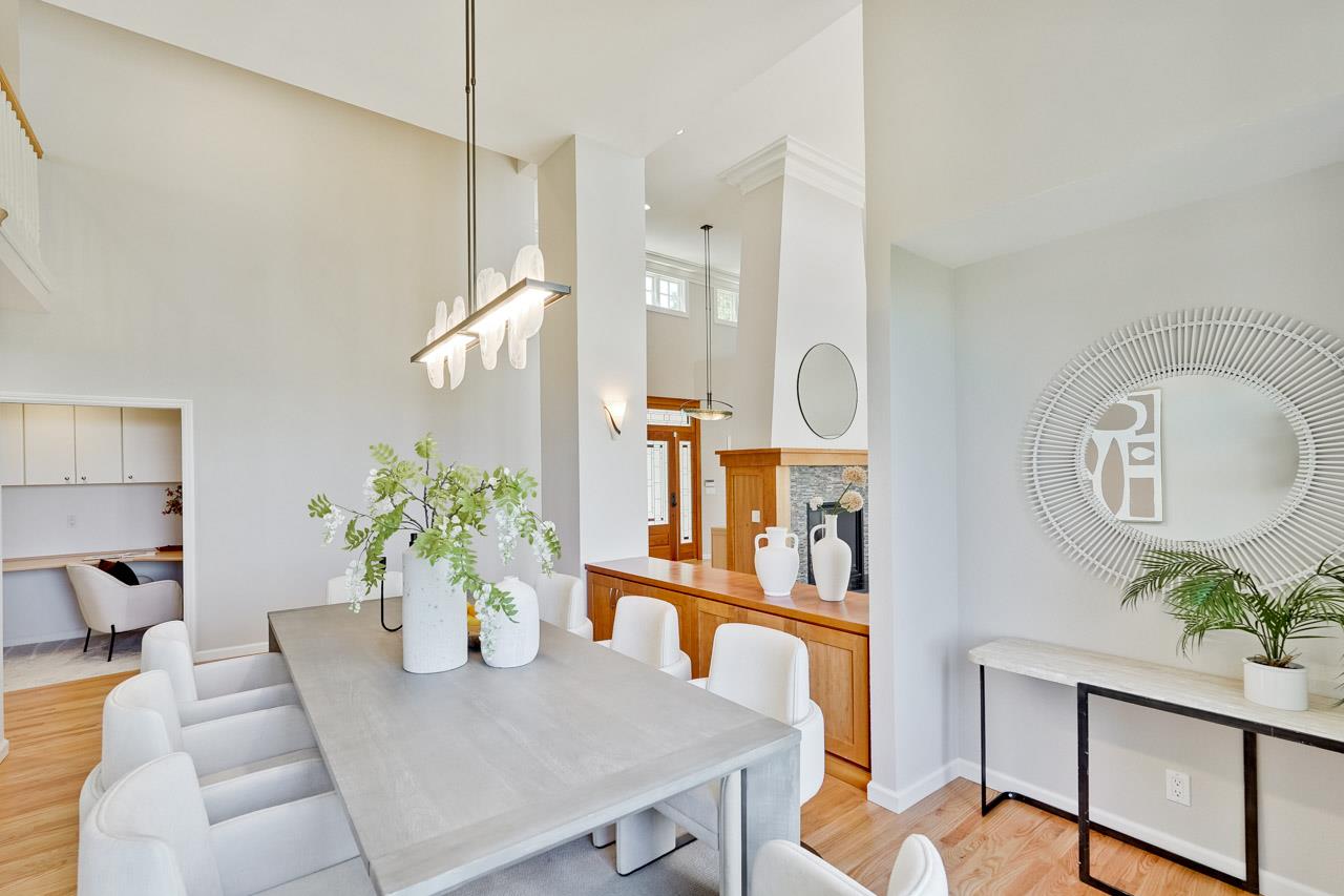 Detail Gallery Image 22 of 102 For 10376 Avenida Ln, Cupertino,  CA 95014 - 5 Beds | 3/2 Baths