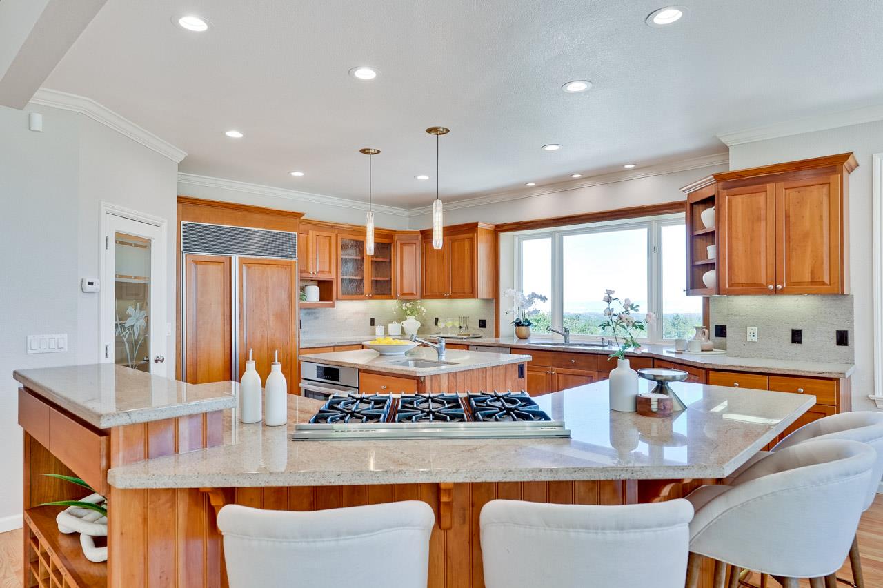 Detail Gallery Image 28 of 102 For 10376 Avenida Ln, Cupertino,  CA 95014 - 5 Beds | 3/2 Baths