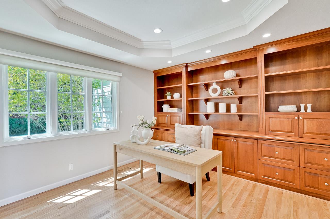 Detail Gallery Image 50 of 102 For 10376 Avenida Ln, Cupertino,  CA 95014 - 5 Beds | 3/2 Baths