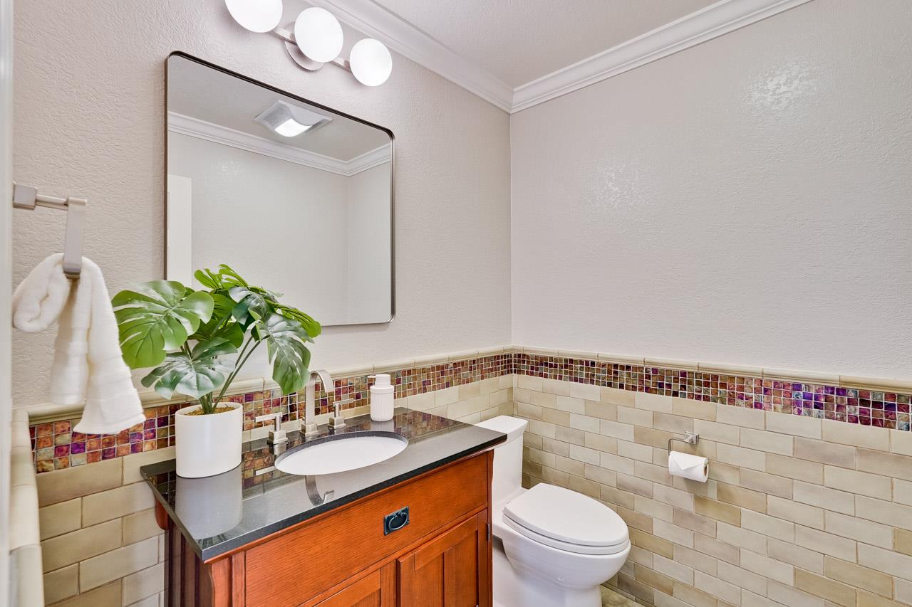 Detail Gallery Image 70 of 102 For 10376 Avenida Ln, Cupertino,  CA 95014 - 5 Beds | 3/2 Baths