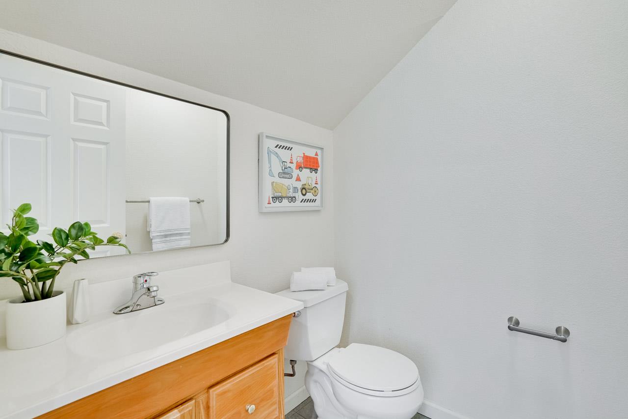 Detail Gallery Image 72 of 102 For 10376 Avenida Ln, Cupertino,  CA 95014 - 5 Beds | 3/2 Baths